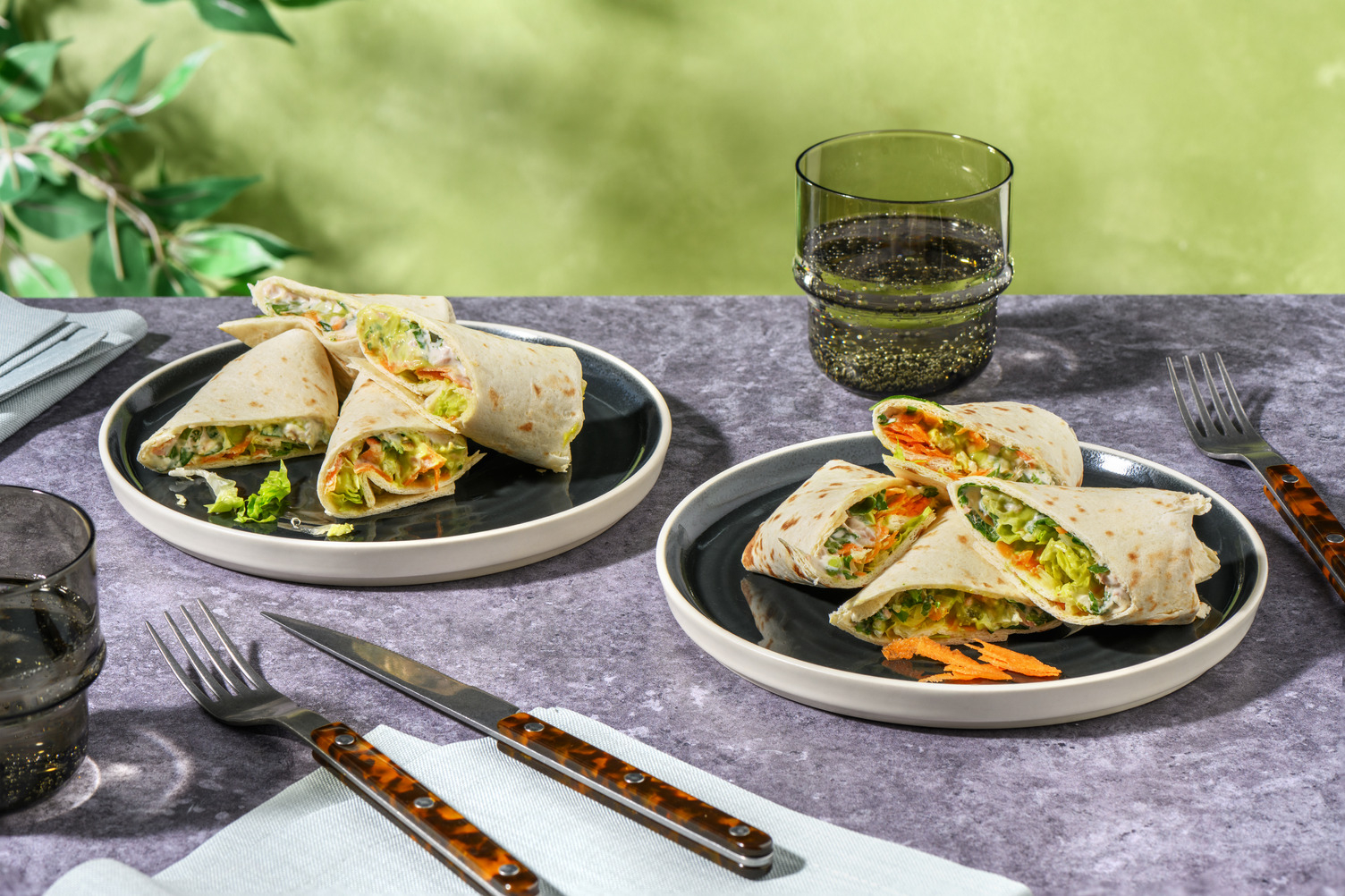 Wraps thon, mayo & écrasé d'avocat