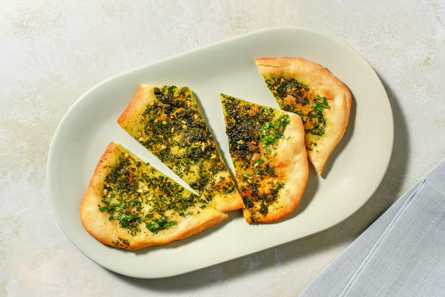 Bruschette di pane naan al cumino