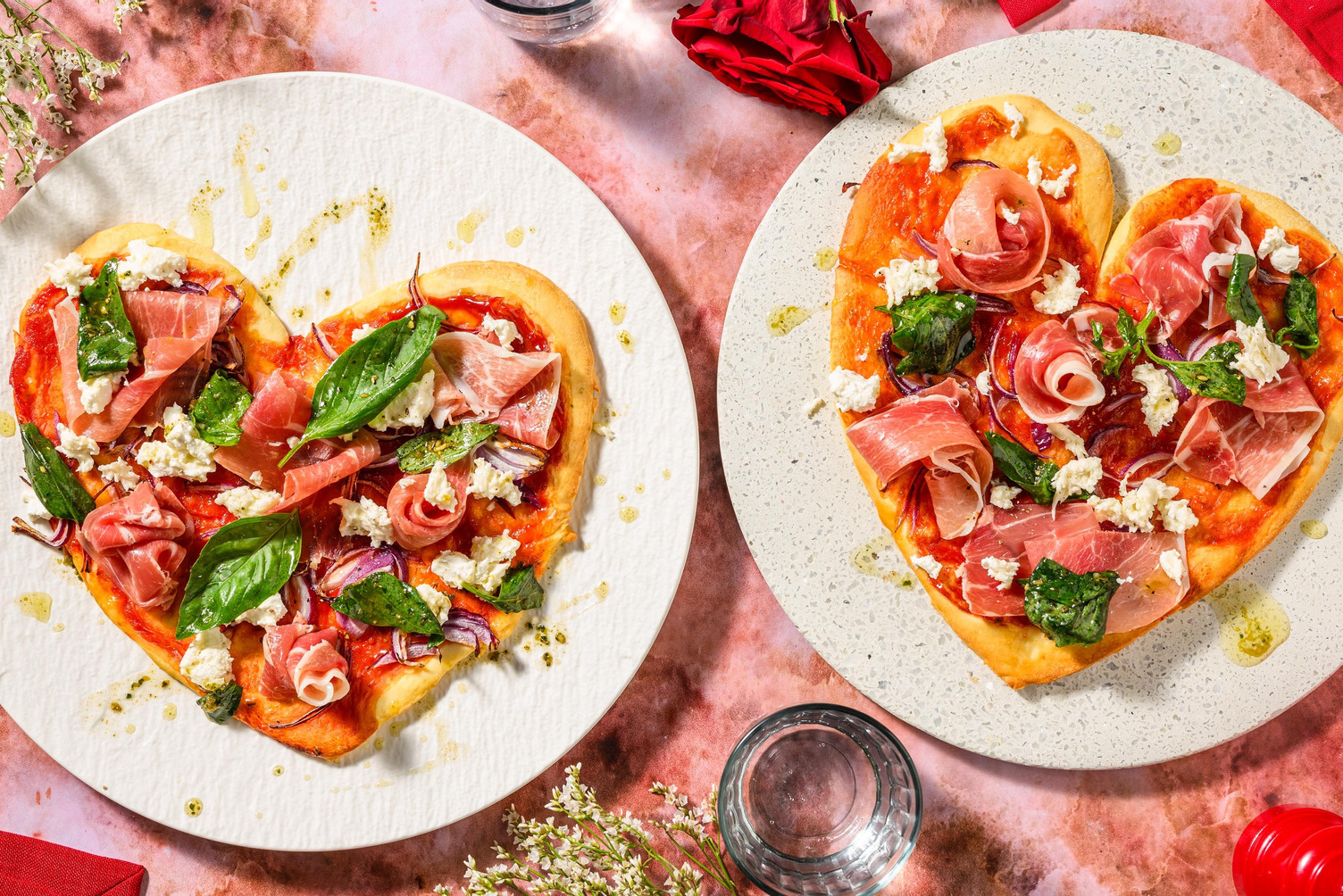 Pizza amore mit Prosciutto & Büffelmozzarella