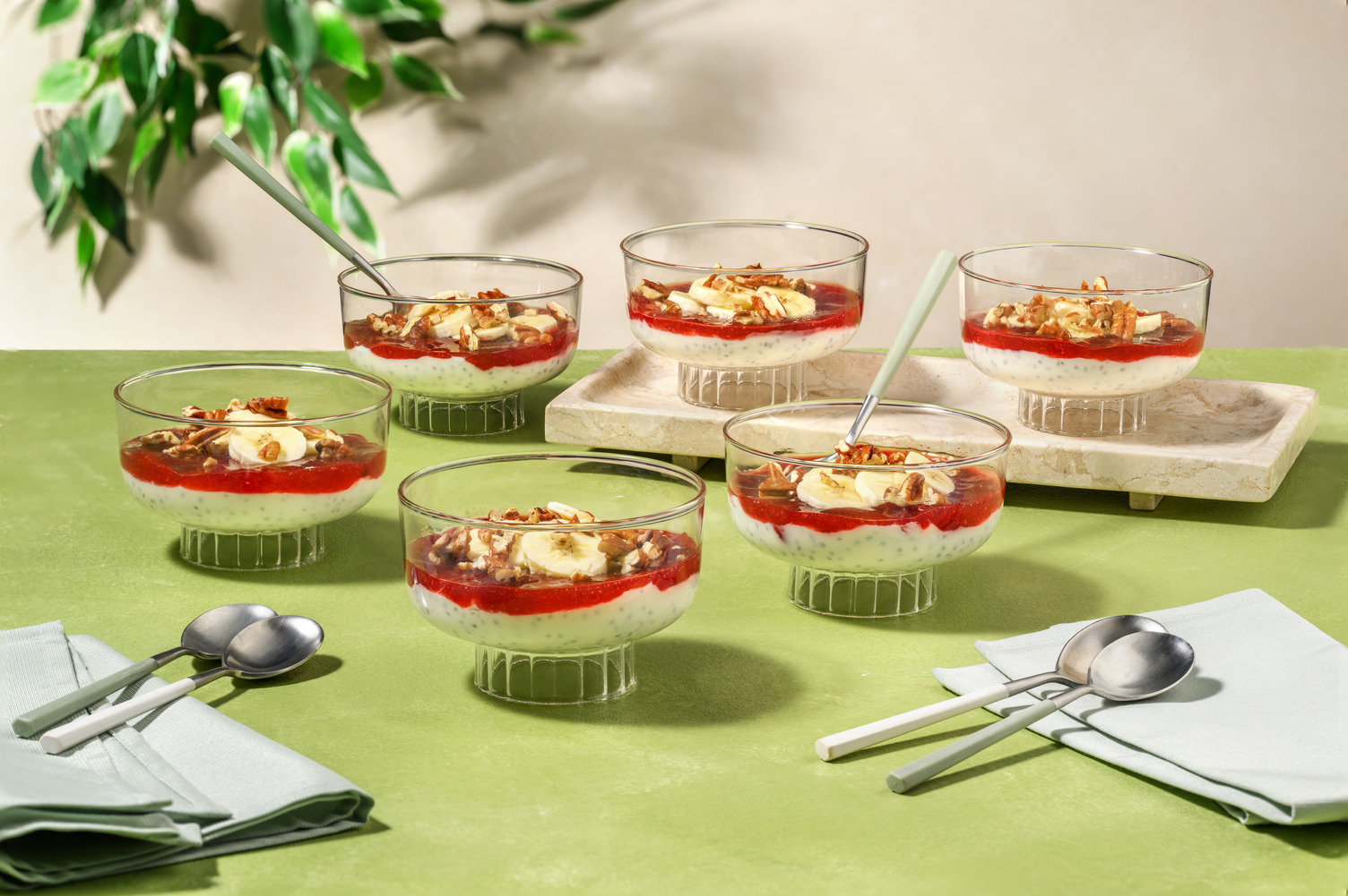 Puddings de chia : bananes & pécans