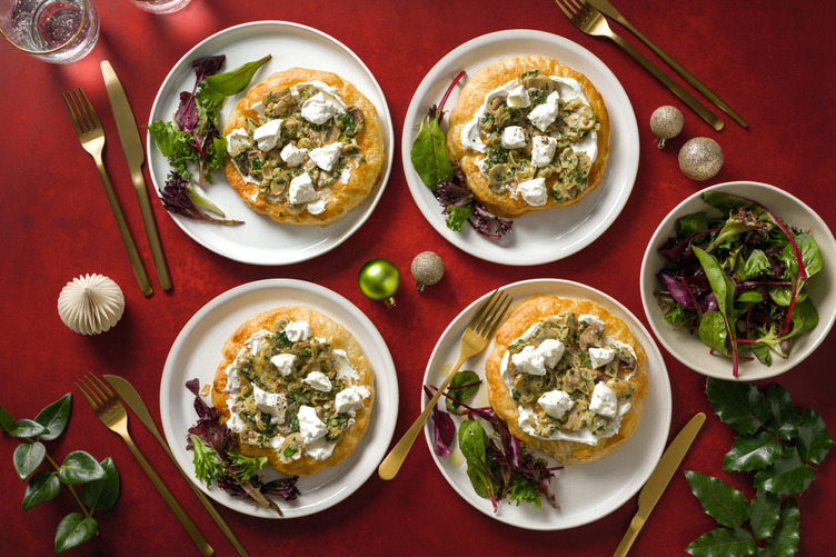 Tartelettes champis, huile saveur truffe & burrata