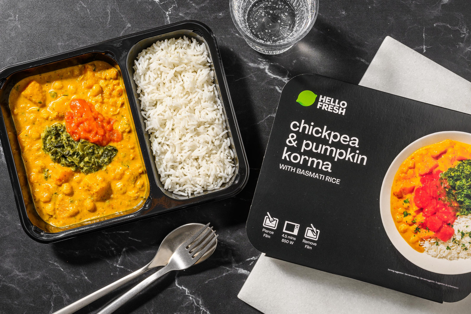 Kormacurry met kikkererwten en pompoen 