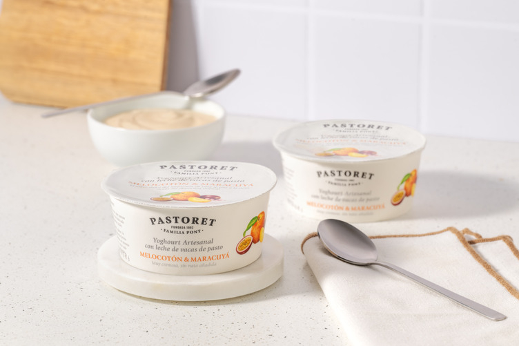 Yogures artesanales de melocotón y maracuyá de Pastoret