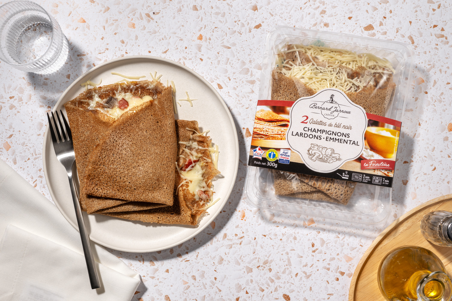 Galettes bretonnes champis, lardons & emmental