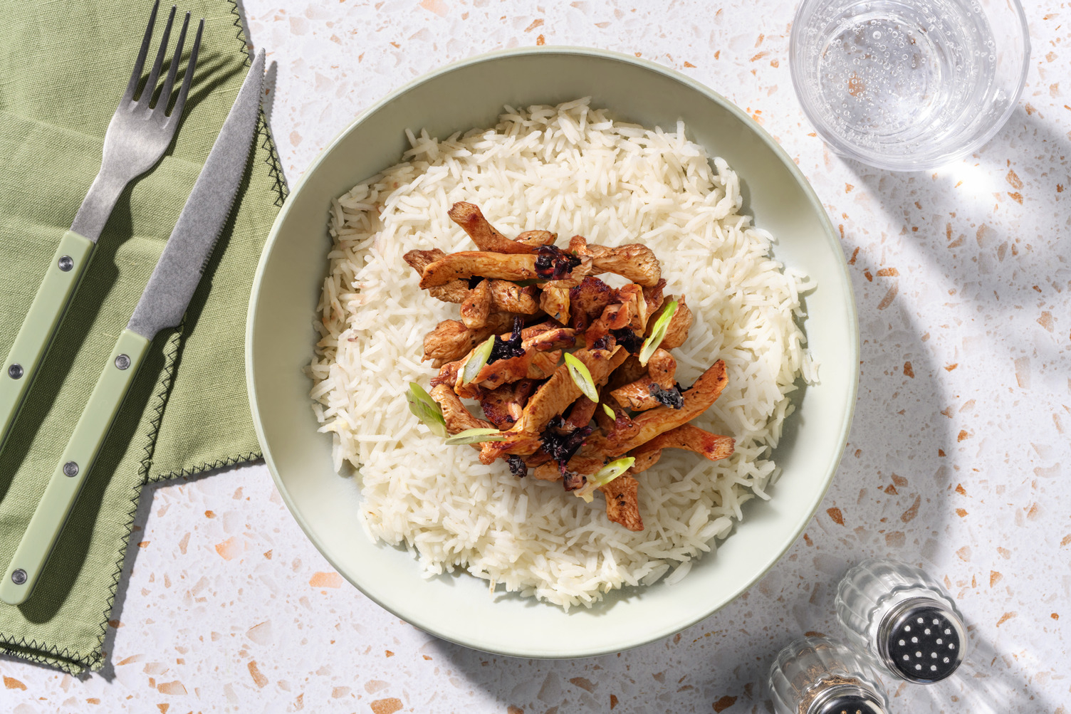 Stir-Fry mit Bio-Hähnchenstreifen