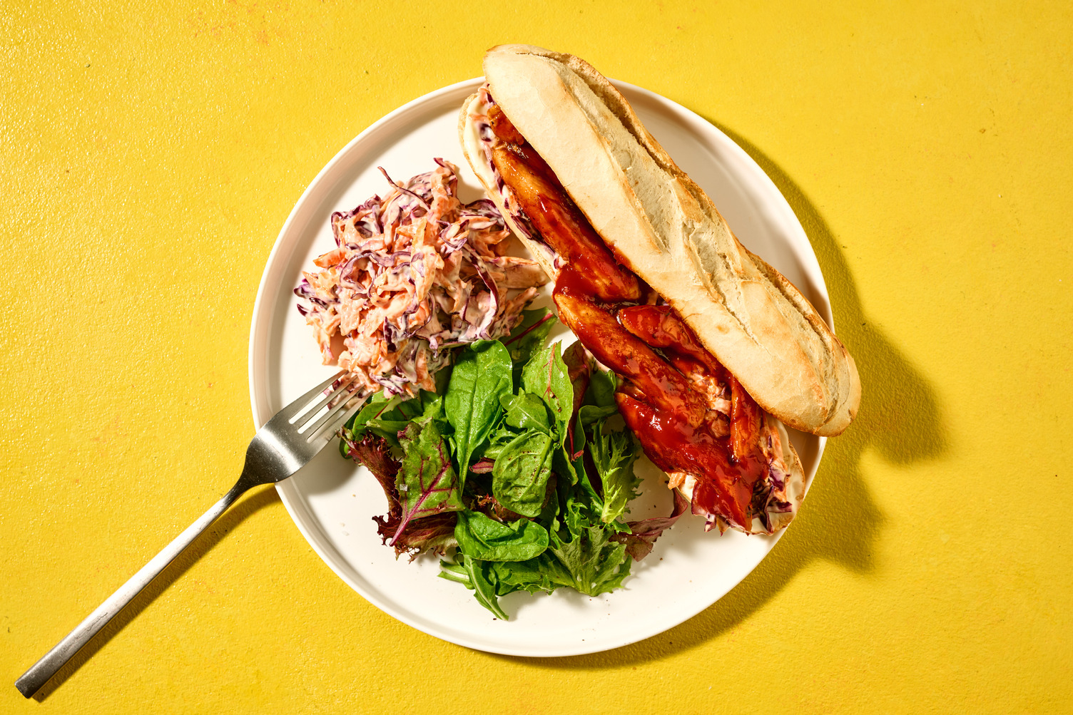 Rask Carolina-inspirert BBQ kyllingsandwich