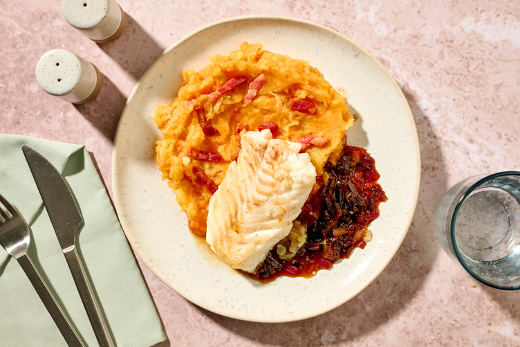 Filet de merlu & stoemp patate douce-lardons