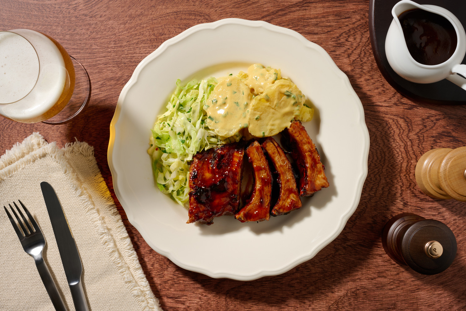 Doppelt Senfrippchen mit Kartoffelsalat