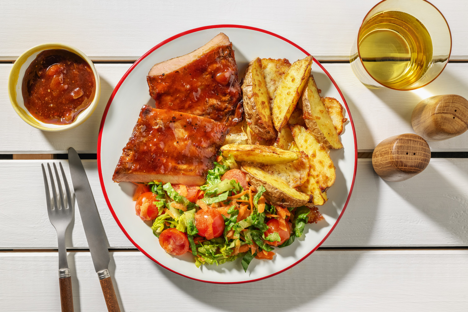 Doppelte glasierte Rippchen & fruchtige BBQ-Soße