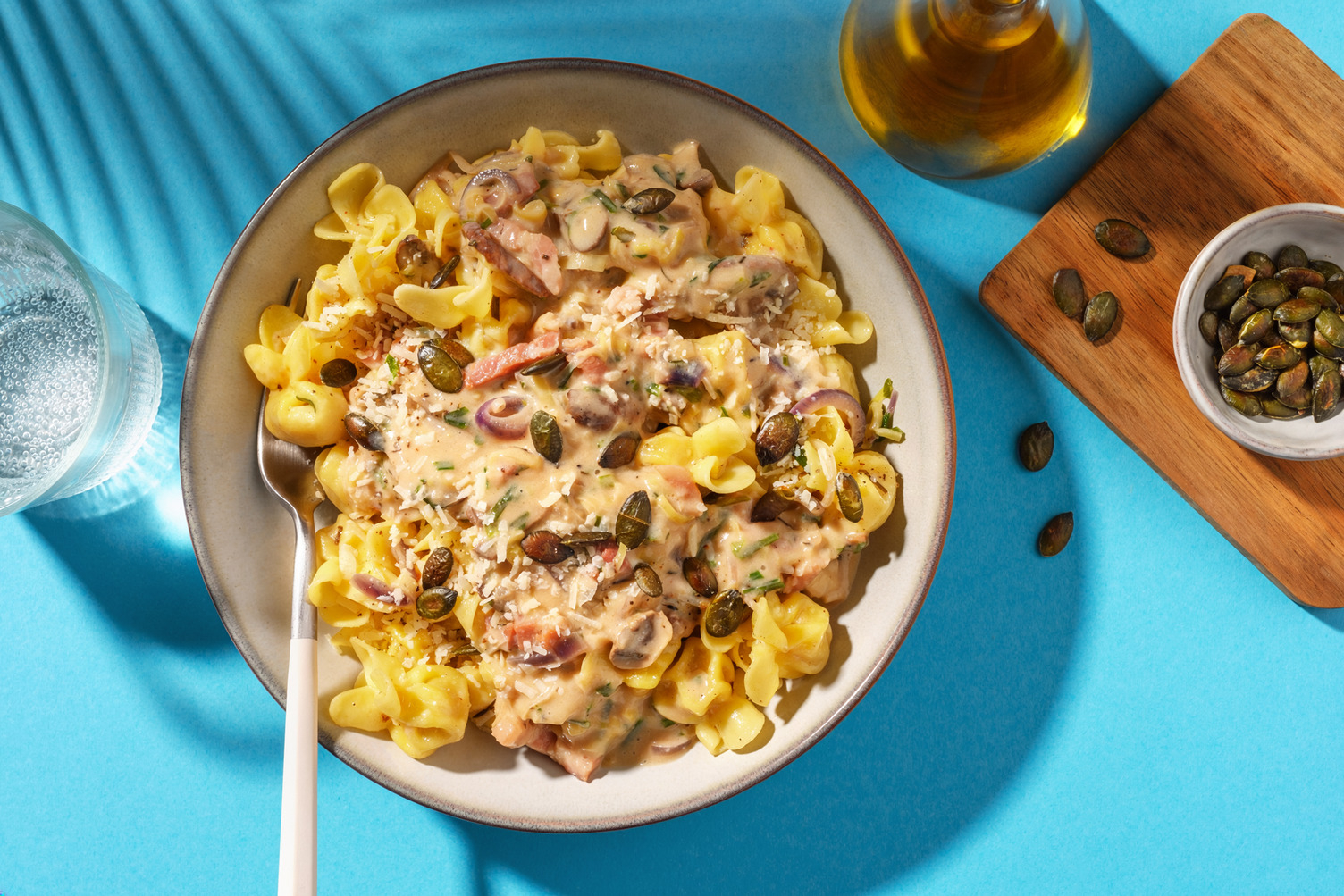 Fiorelli mit Pilzfüllung in Schnittlauch-Rahm-Sauce