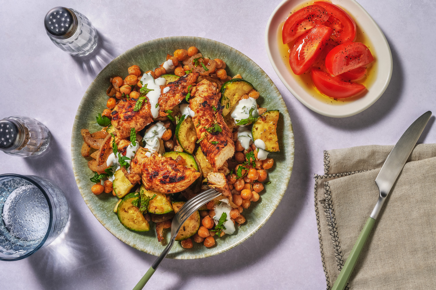 Spicy Harissa-Granatapfel-Hähnchen