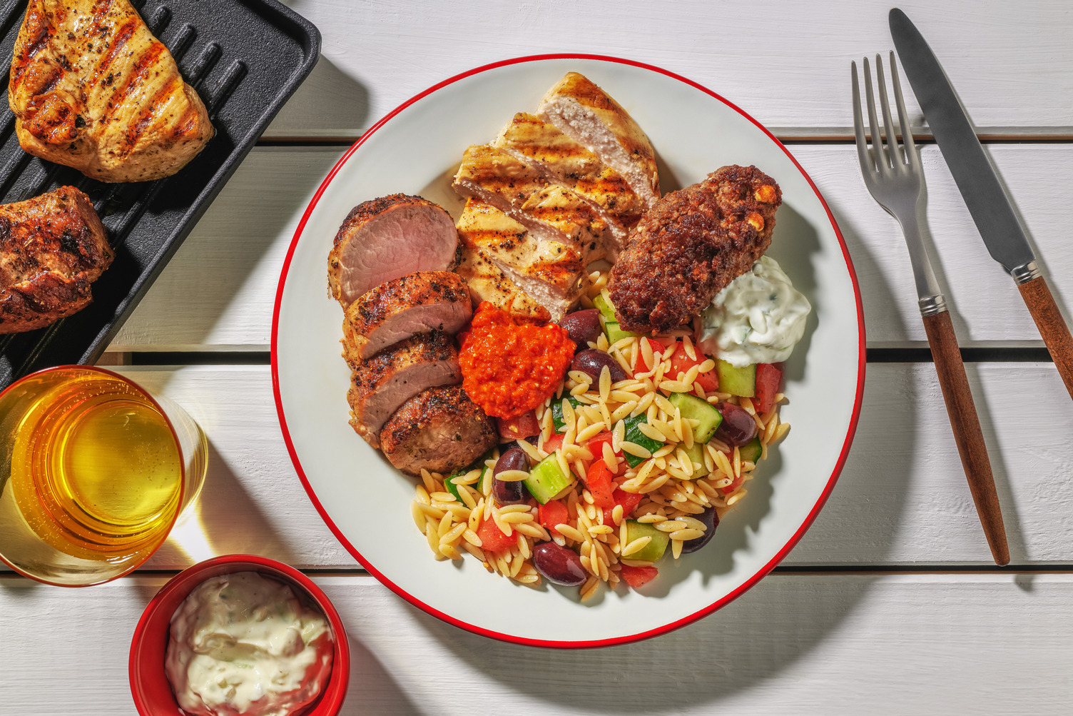 Grillplatte mit Steak & doppelt Hähnchen
