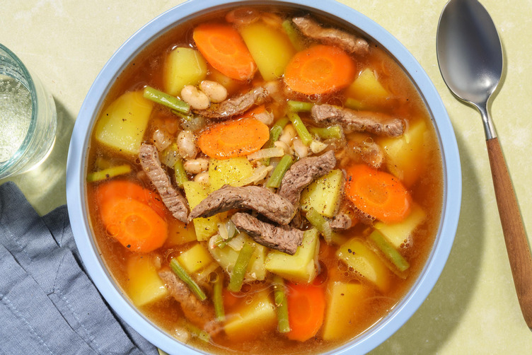 Würziger Rindfleisch-Bohnen-Eintopf