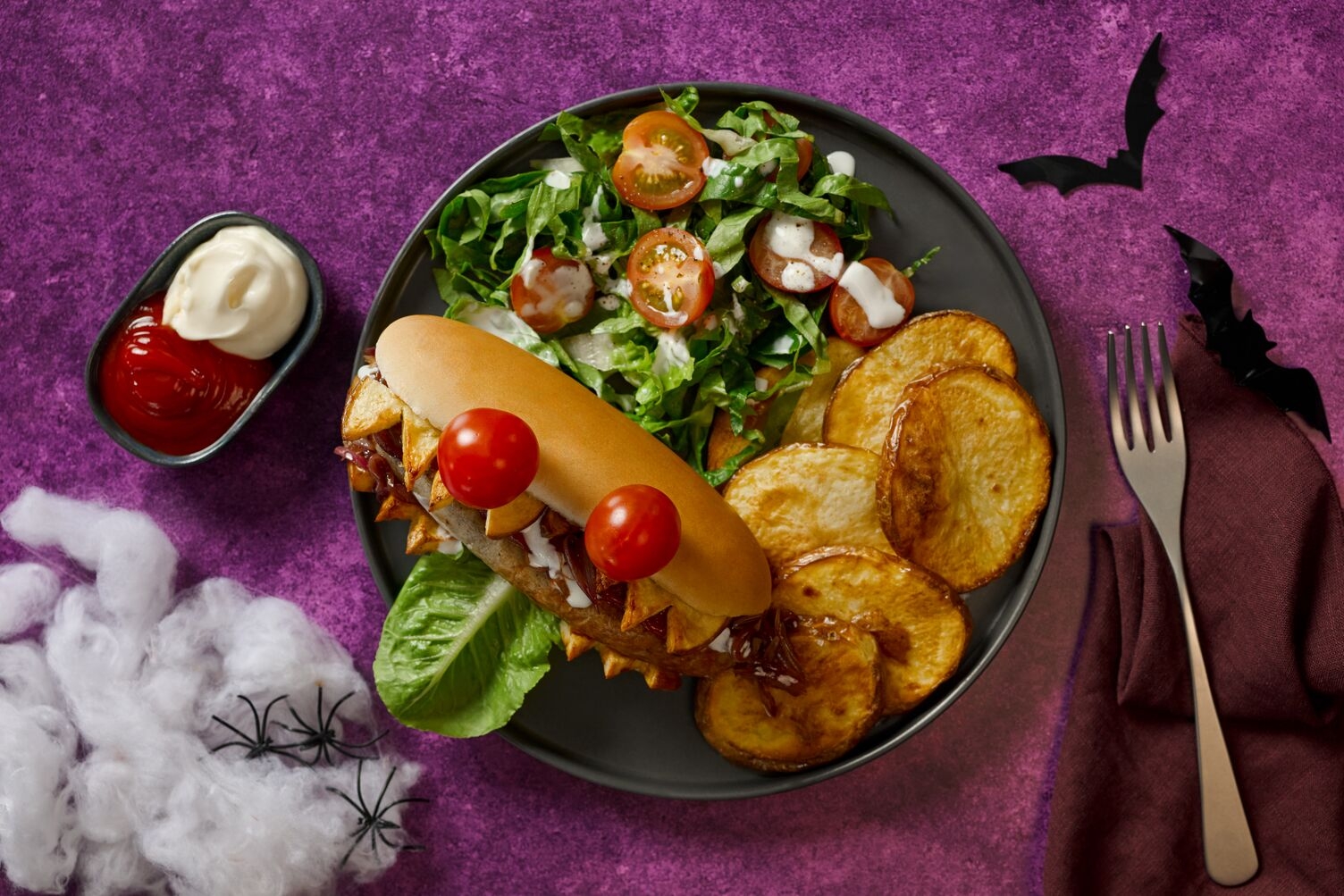 Monster-Hot-Dog mit doppelt Rostbratwurst