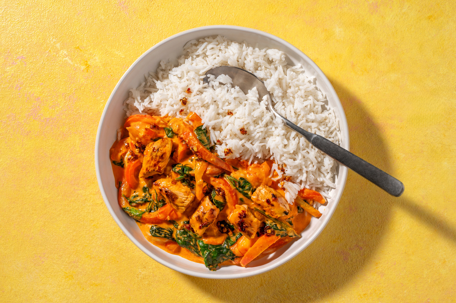 Rask thailandsk karri med vegetarstrimler