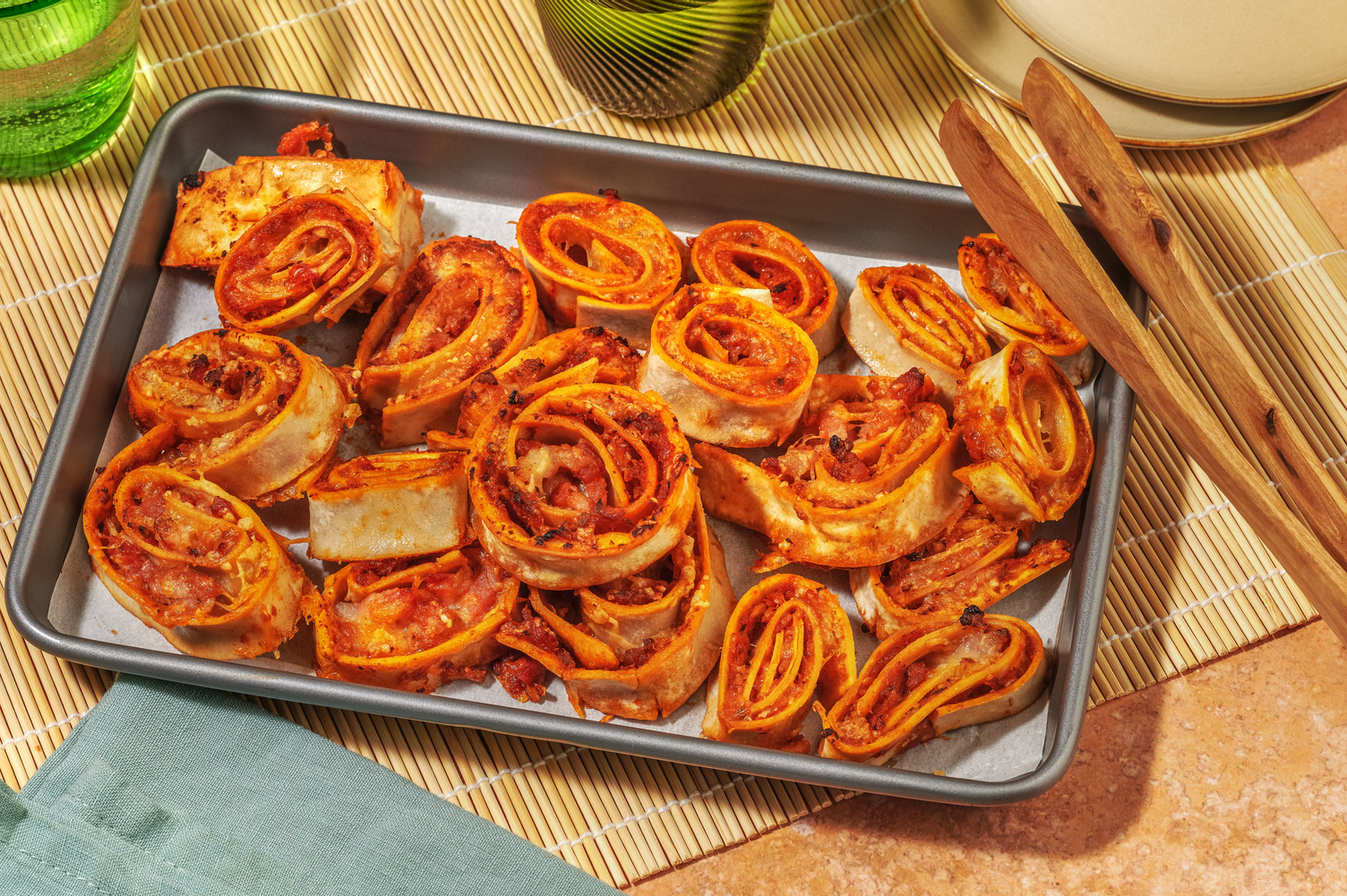 Herzhafte Bacon-Pesto-Schnecken 