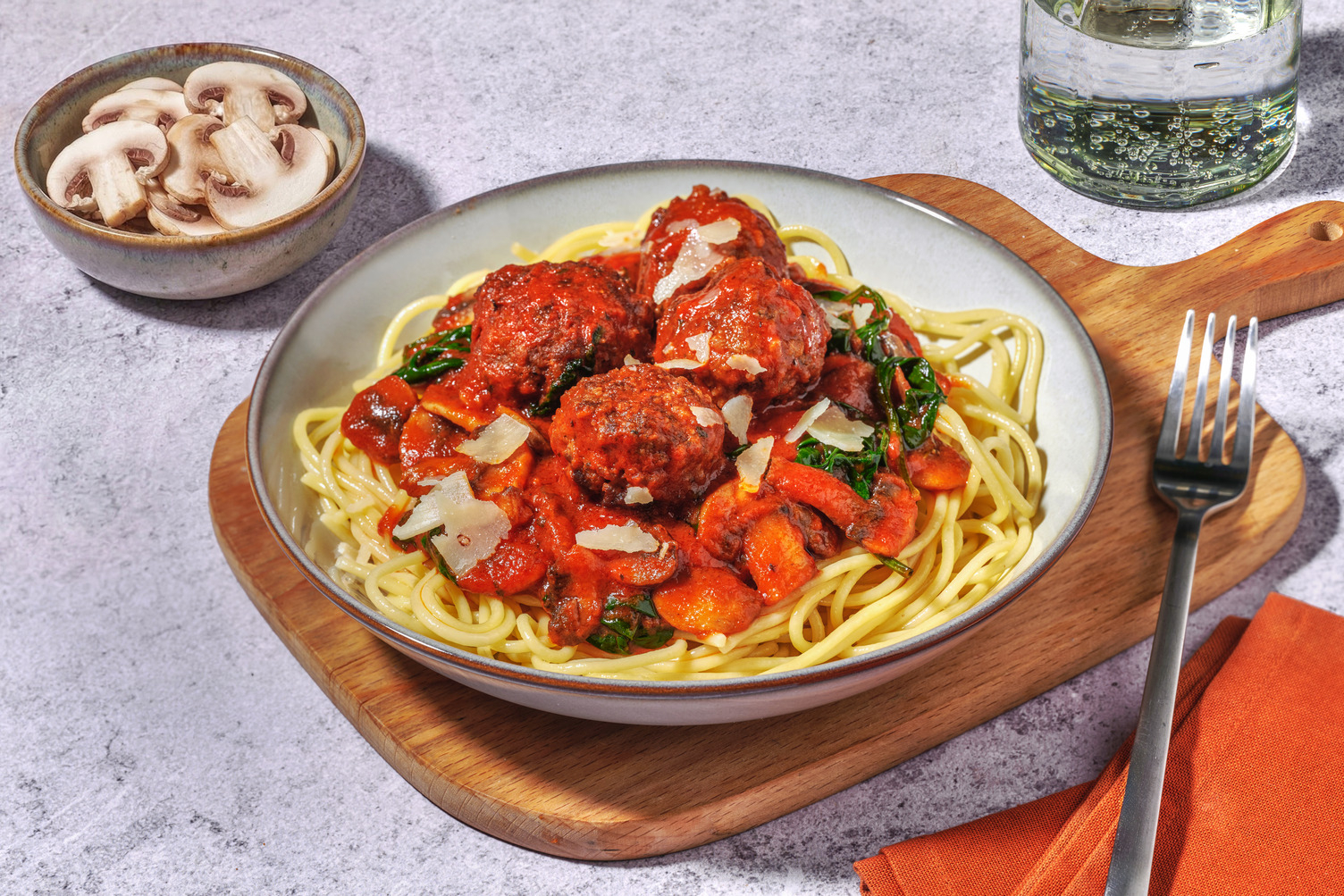Basil Pesto Lean Beef Meatball Spaghetti