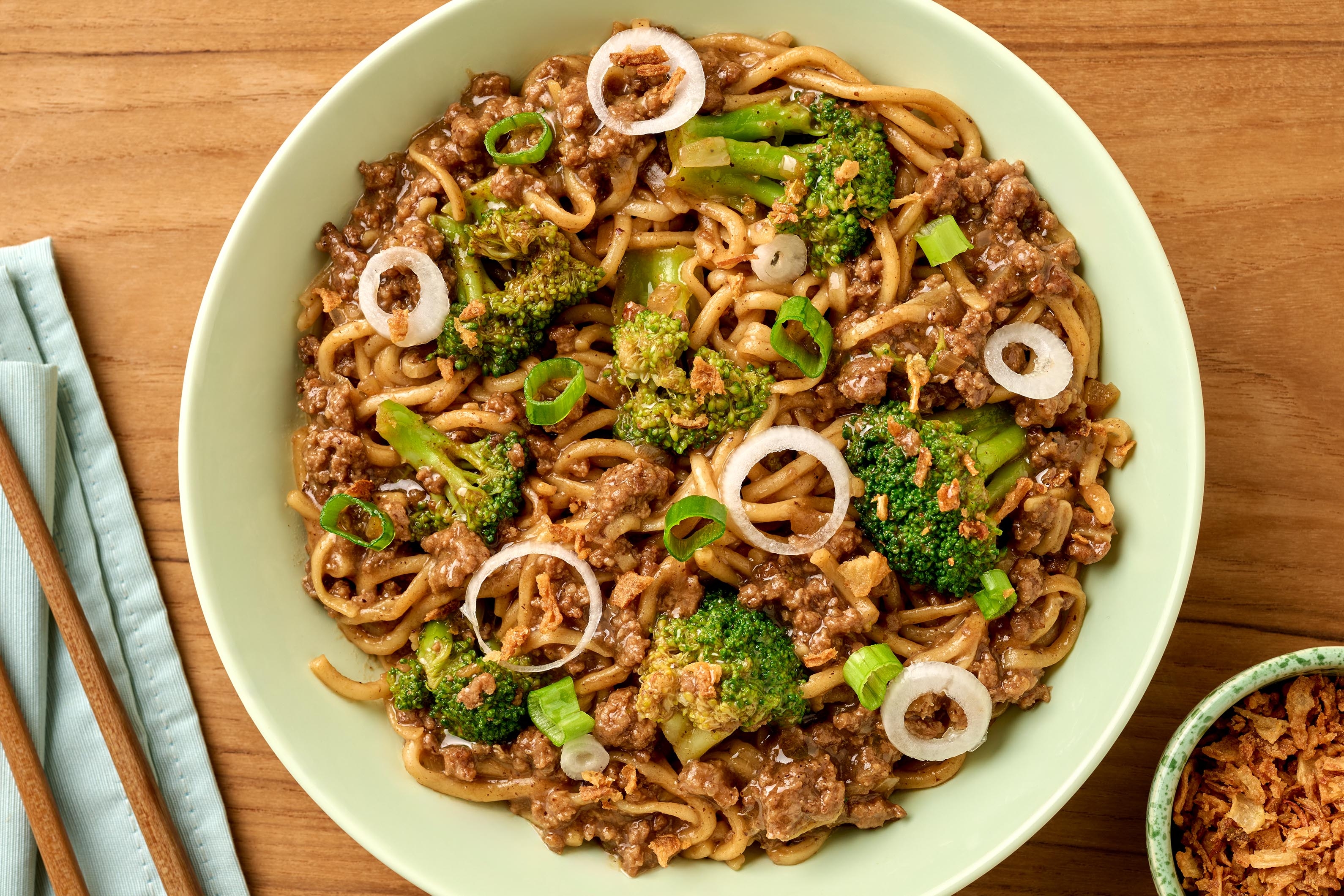 Chow mein à la dinde haché et au brocoli