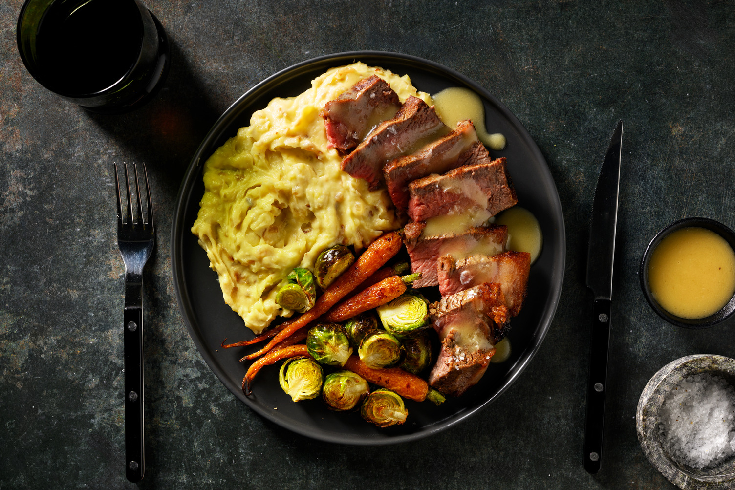 Top Porterhouse Steak & Honey-Mustard Sauce