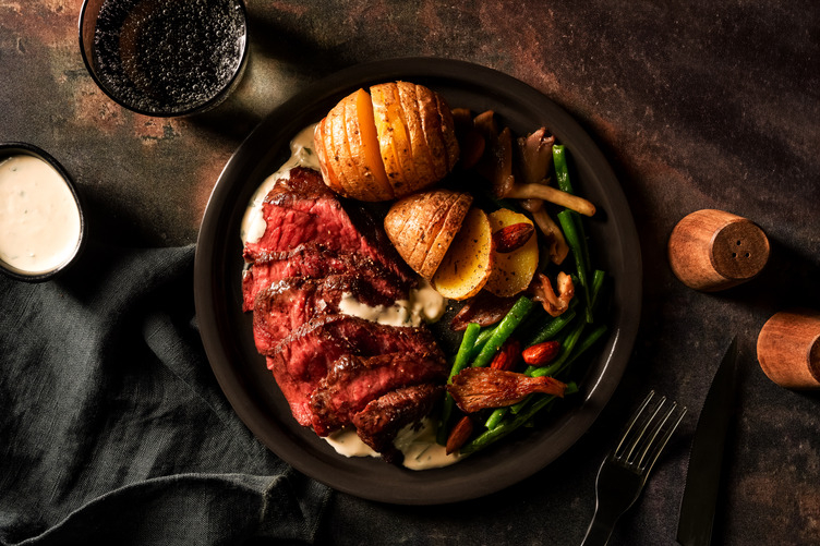 Steak de cerf aux pleurotes & sauce à l'estragon