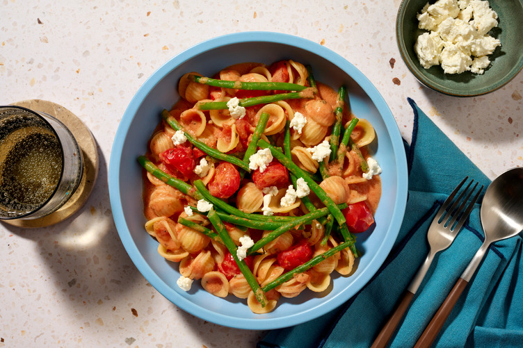 Speedy Chicken, Goat Cheese & Tomato Orecchiette