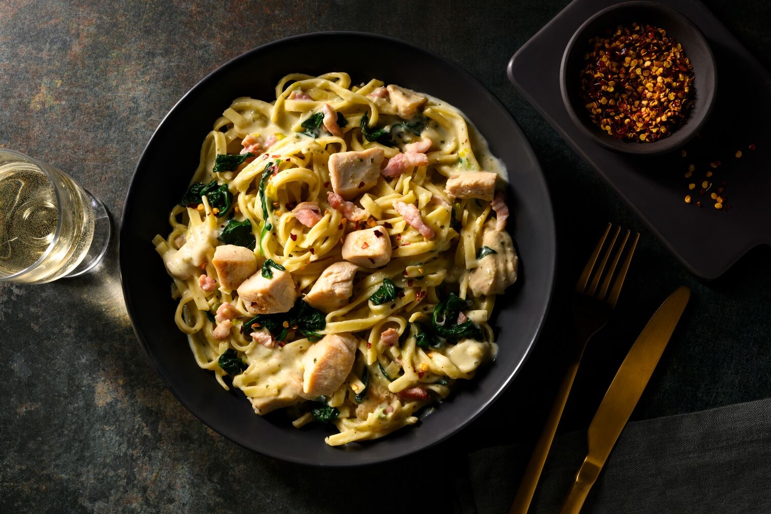 Rich 'Pesto' Chicken & Bacon Fettuccine