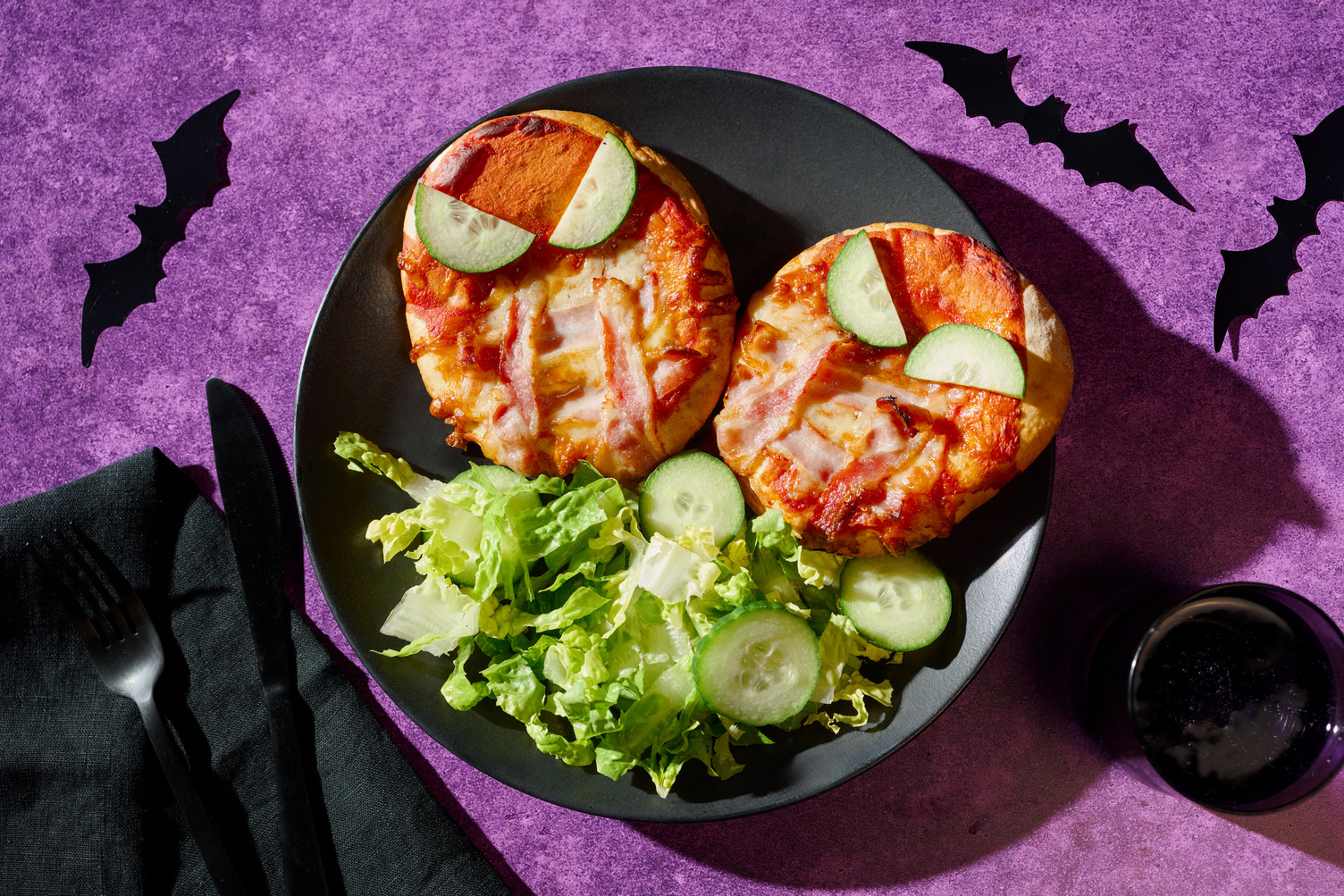 Chicken, Bacon & Mozzarella 'Mummy' Flatbread Pizzas 