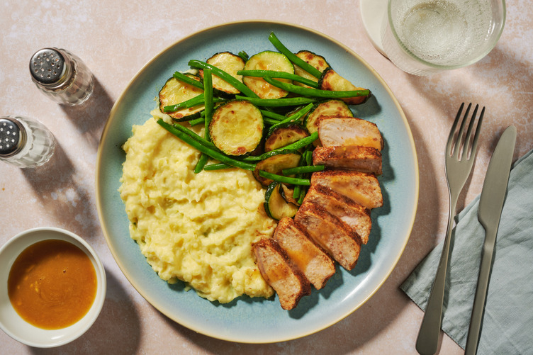 Homestyle Chicken Steak & Creamy Mash