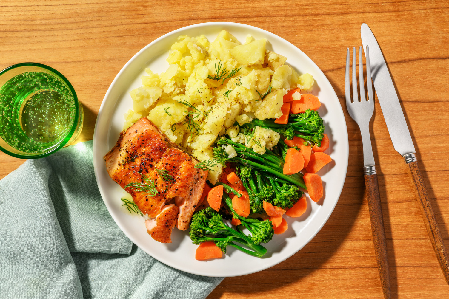 Lemon Pepper Salmon & Dill-Butter Sauce