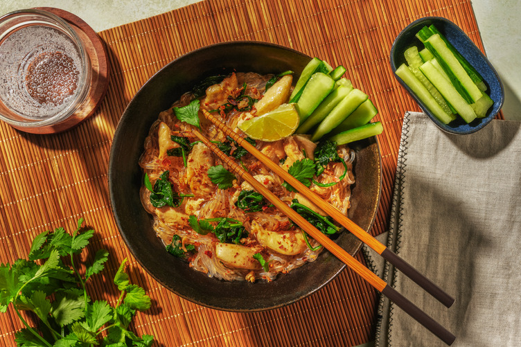 Speedy One-Pot Chicken & Spinach Laksa