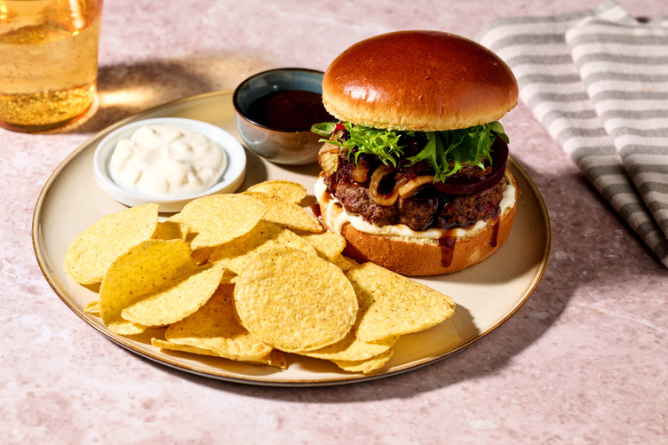 Zero Fuss Chicken, Beetroot & Onion Burger