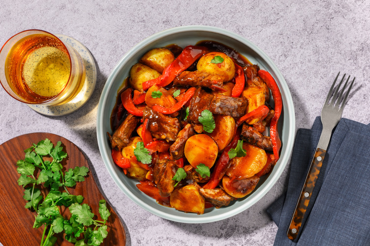 Singaporean-style Chicken and Potato Stir-fry 