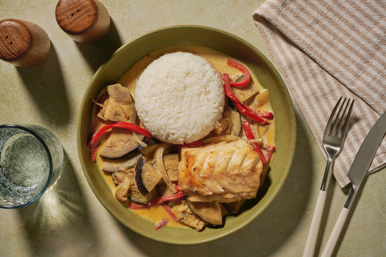 Kabeljauw met Thaise stijl groene curry