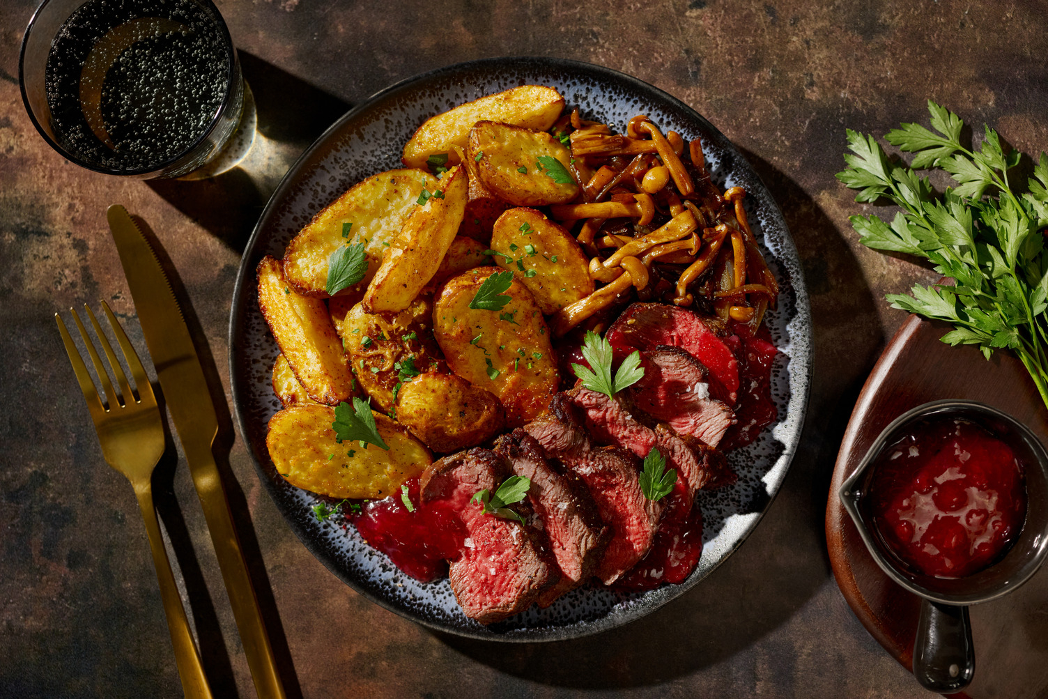 Bio Roastbeef mit geschmorten Shimeji-Pilzen