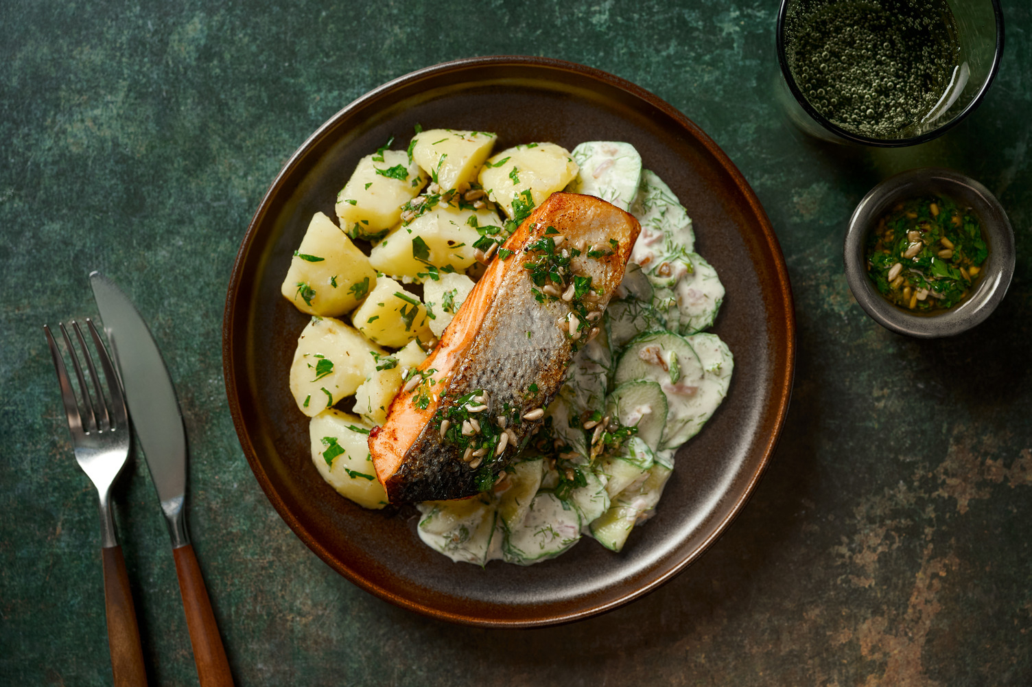 Gebratener Lachs mit Gremolata