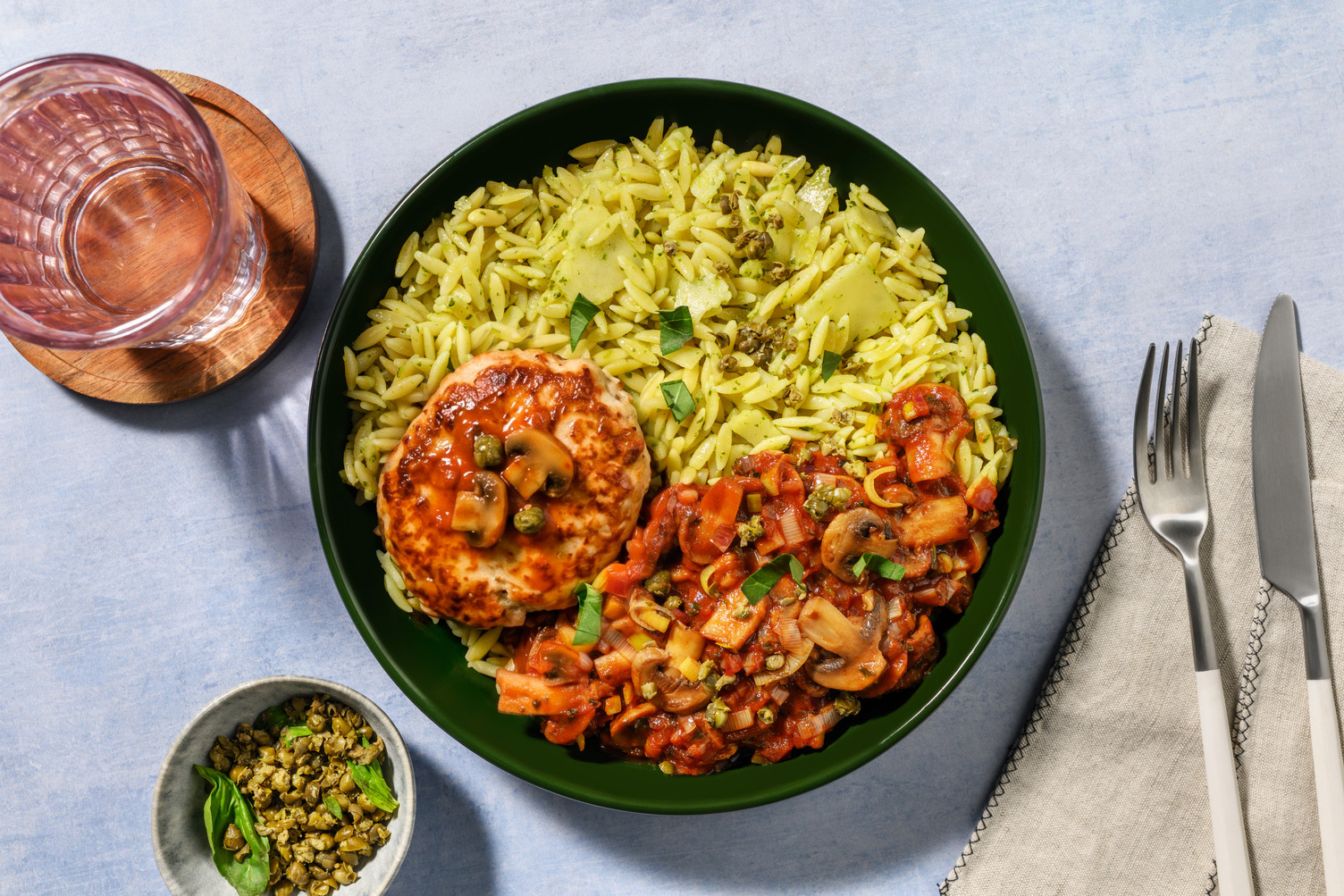 Bowl d'orzo au burger de poulet & Grana Padano
