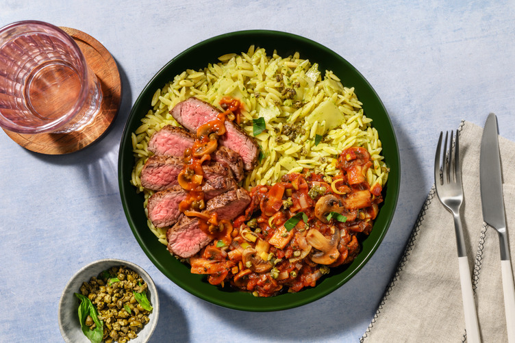 Orzobowl met hertenbiefstuk en Grana Padano