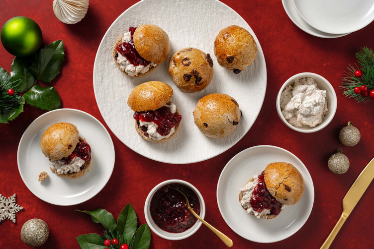 Scones met cranberry's en sinaasappel