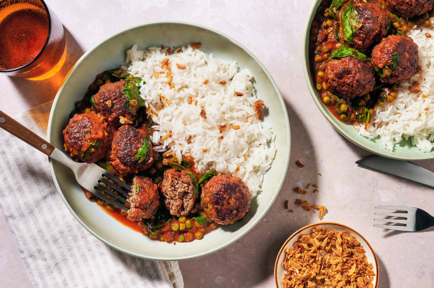 Campfire Style Tandoori Beef Meatball Curry