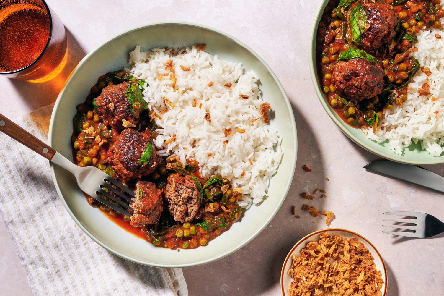Campfire Style Tandoori Beef Meatball Curry