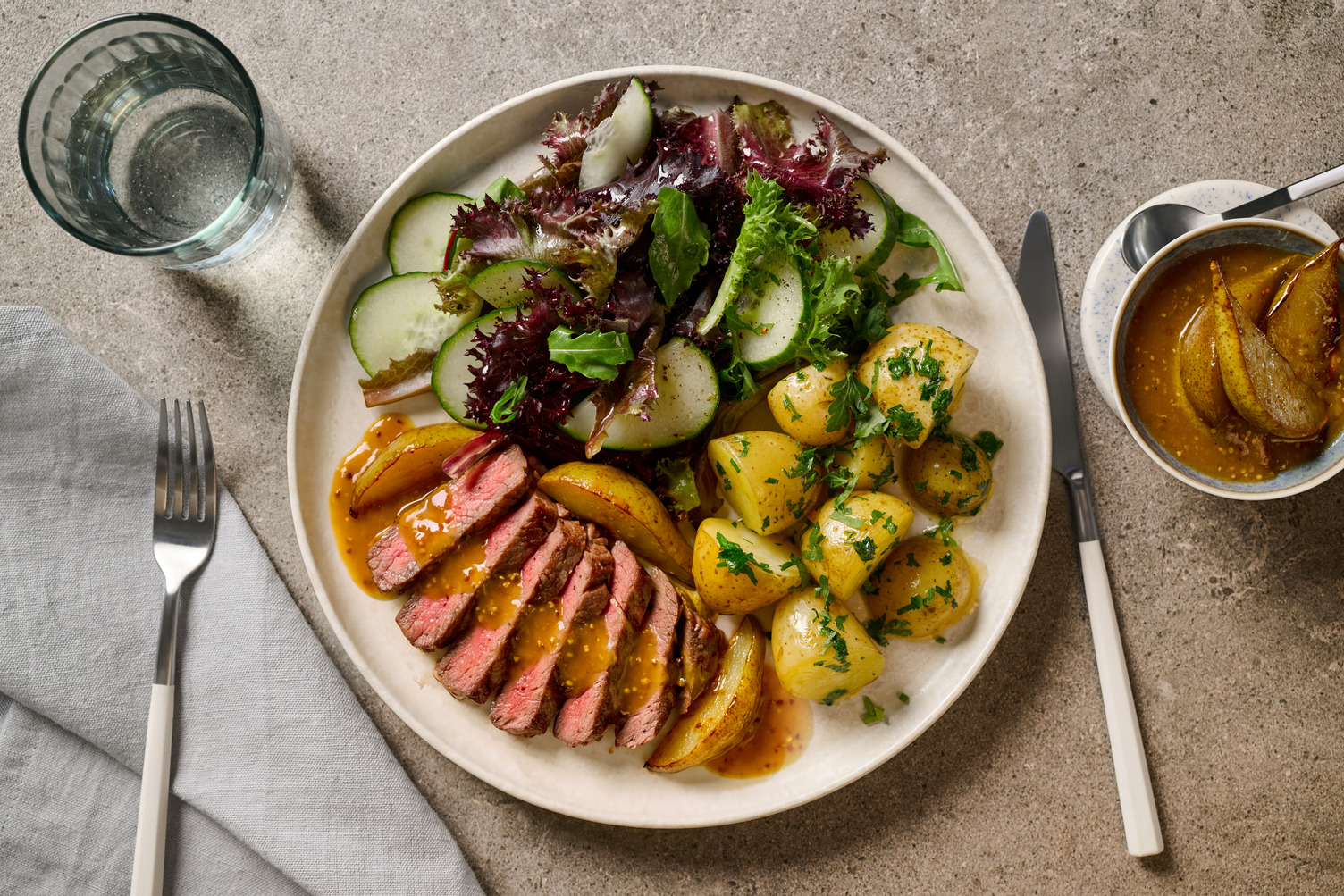 Rump Steak in Roasted Pear Sauce