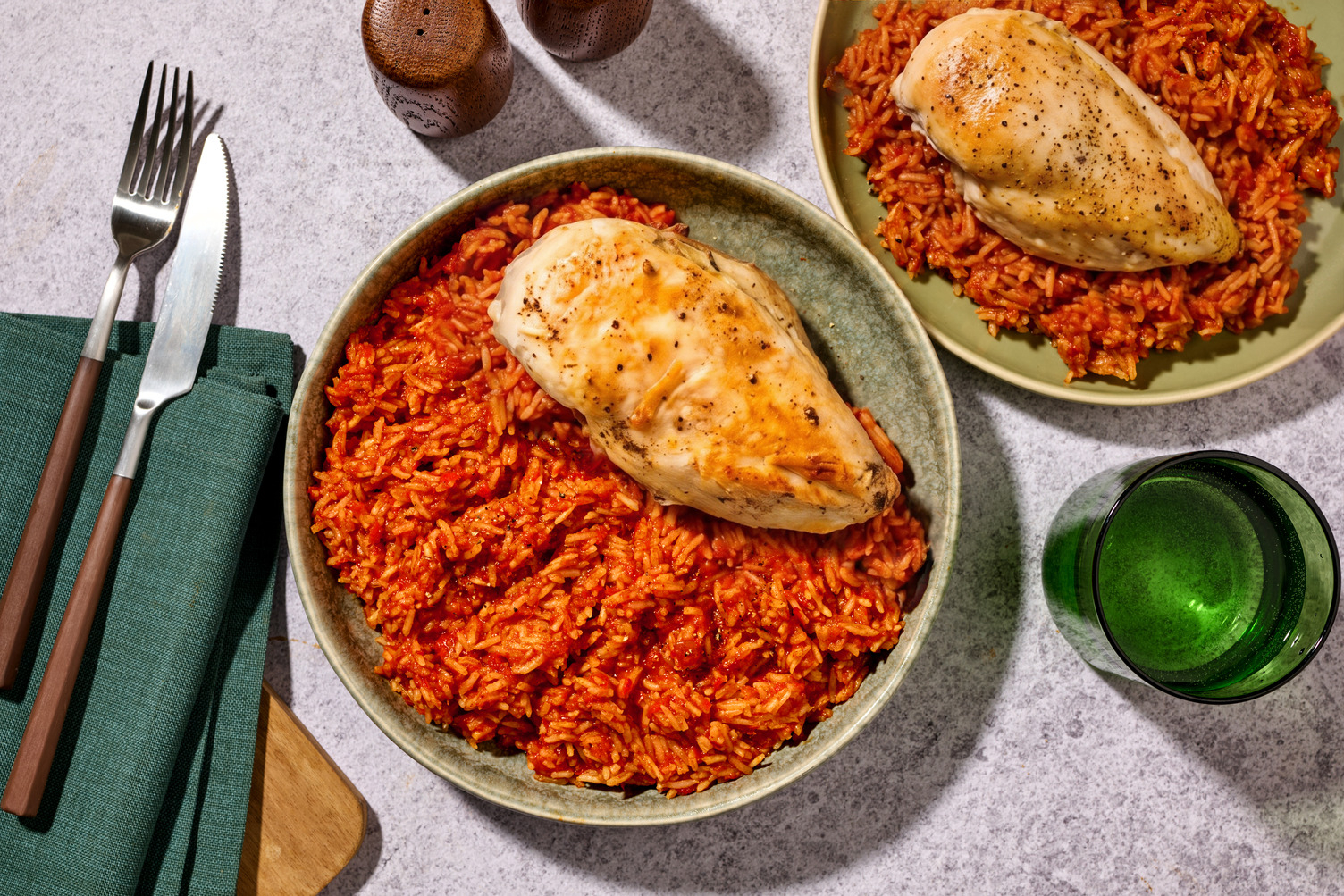Nigerianischer Jollof Reis mit Bio-Hähnchen