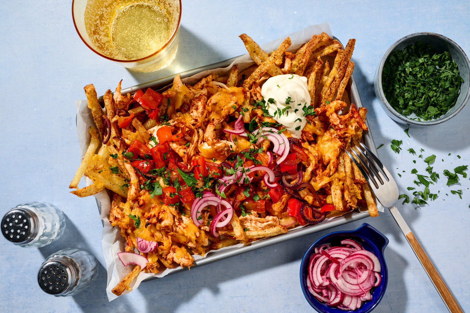 Loaded fries : cheddar & poulet Label Rouge BBQ