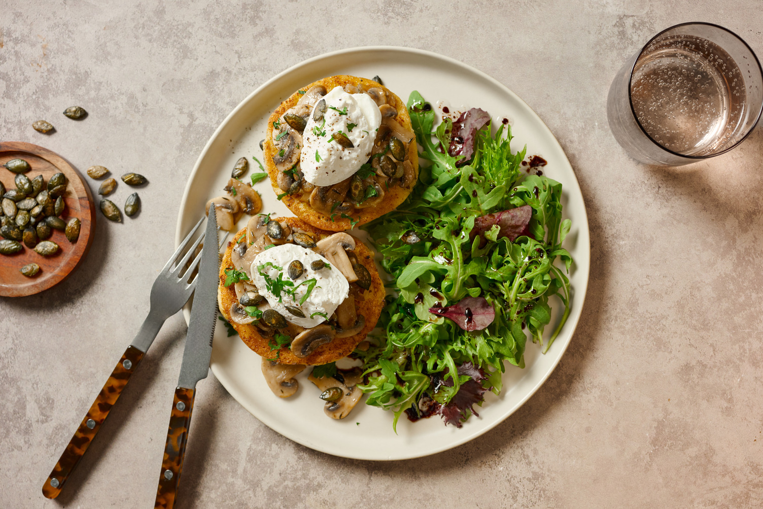Pain perdu salé aux champignons & burrata
