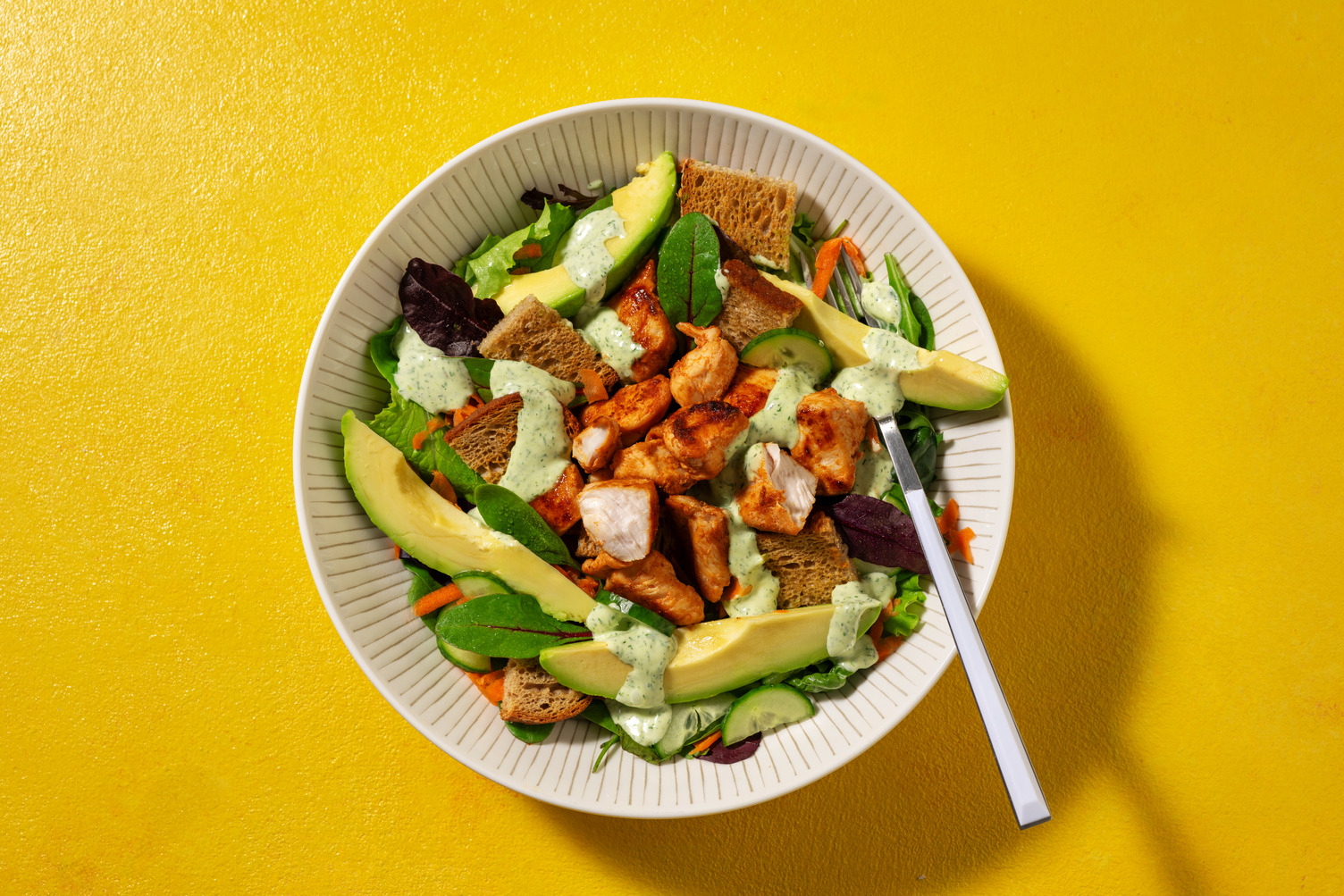 Bowl Feel Good : émincés veggie & avocat