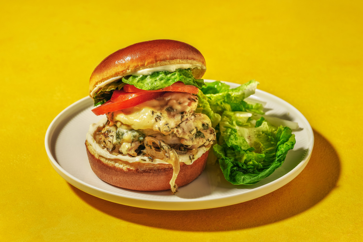 Express burger au poulet & confit d’oignon
