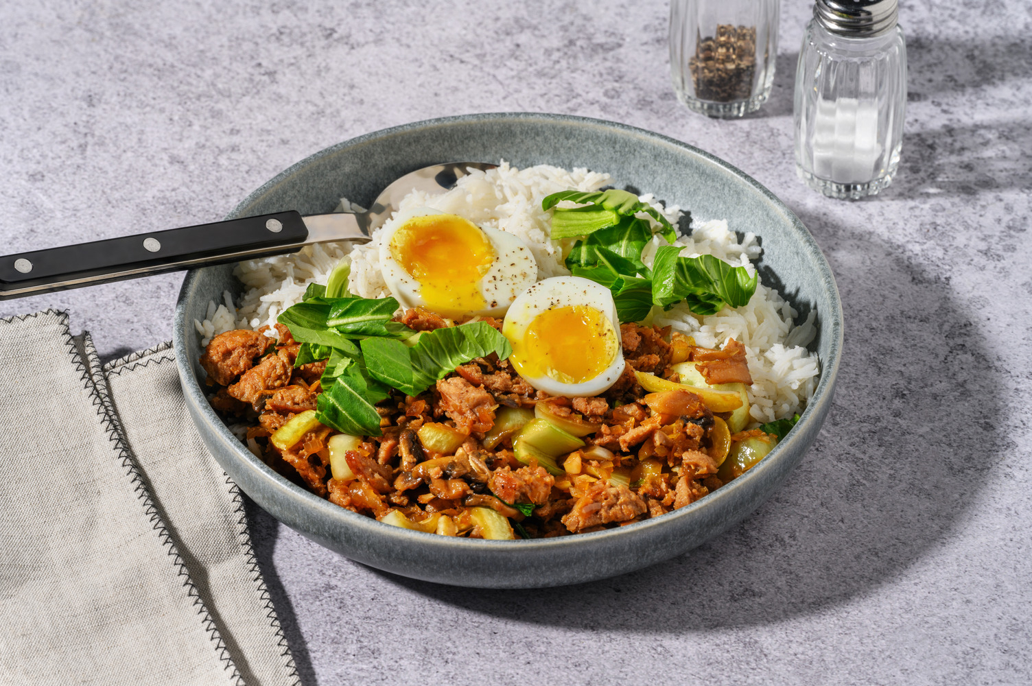 Porc haché à la taïwanaise & pak choï