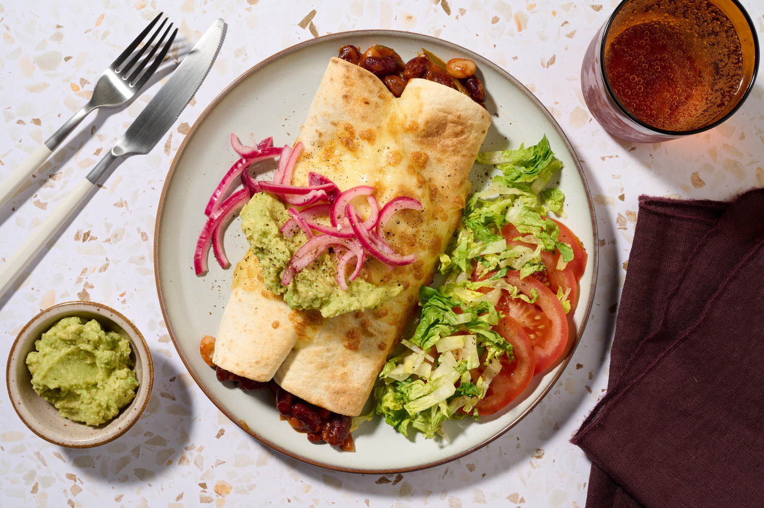 Taquitos complets : haricots rouges & guacamole