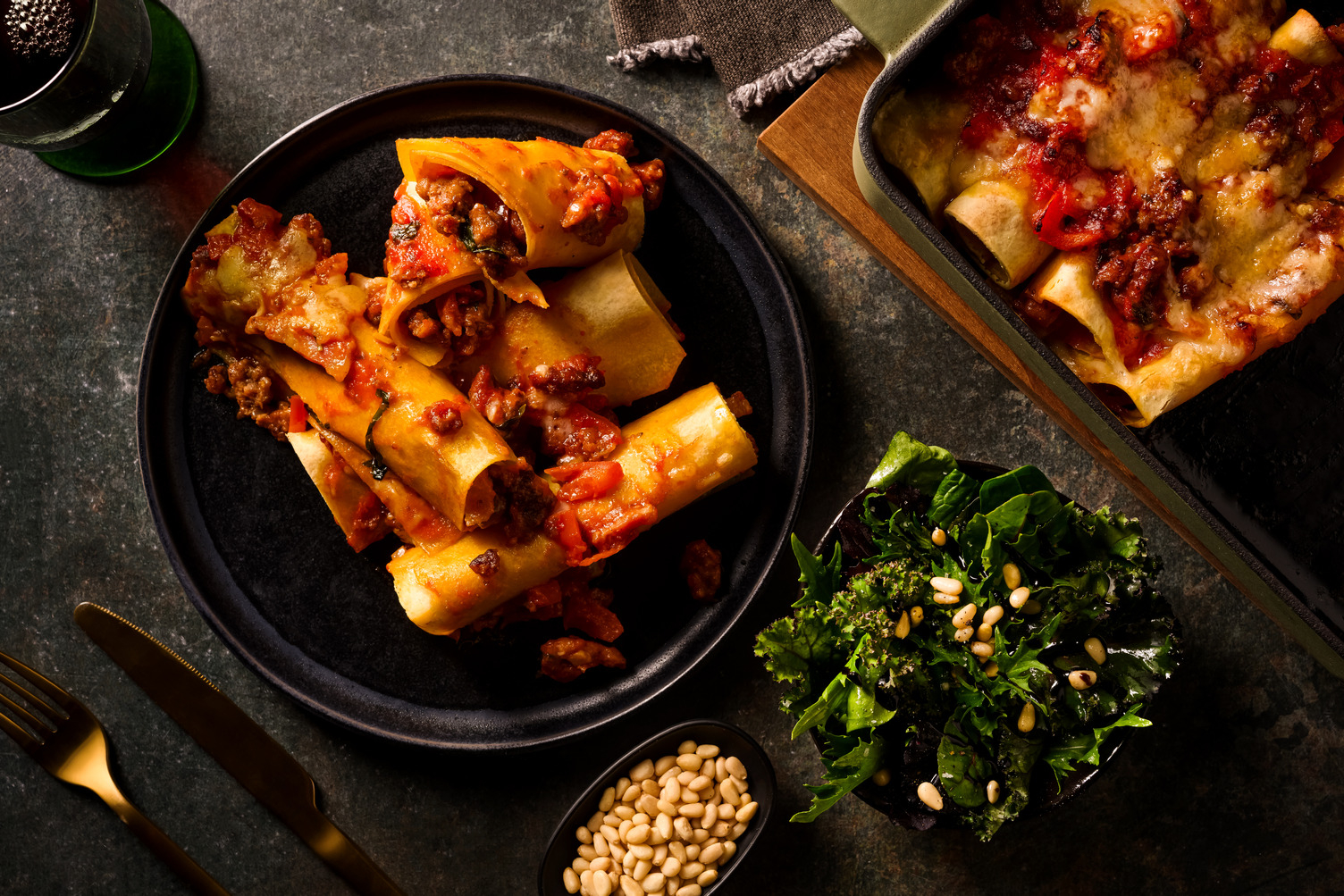 Ostegratinert kjøttdeig- og baconcannelloni