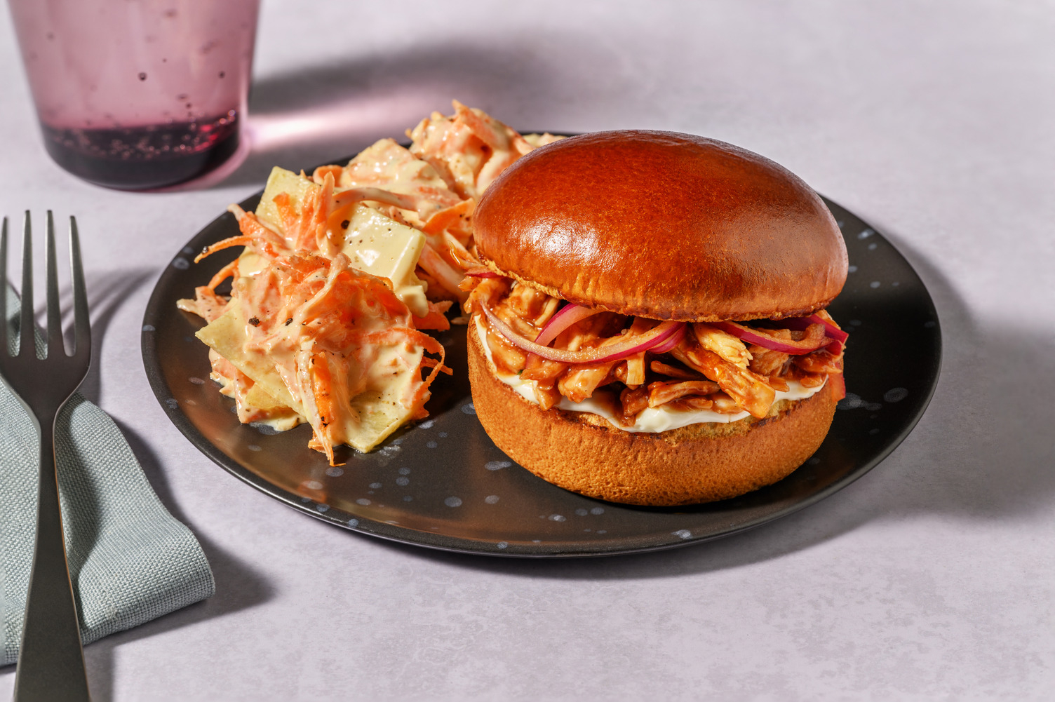 Burger de dinde effilochée sauce BBQ